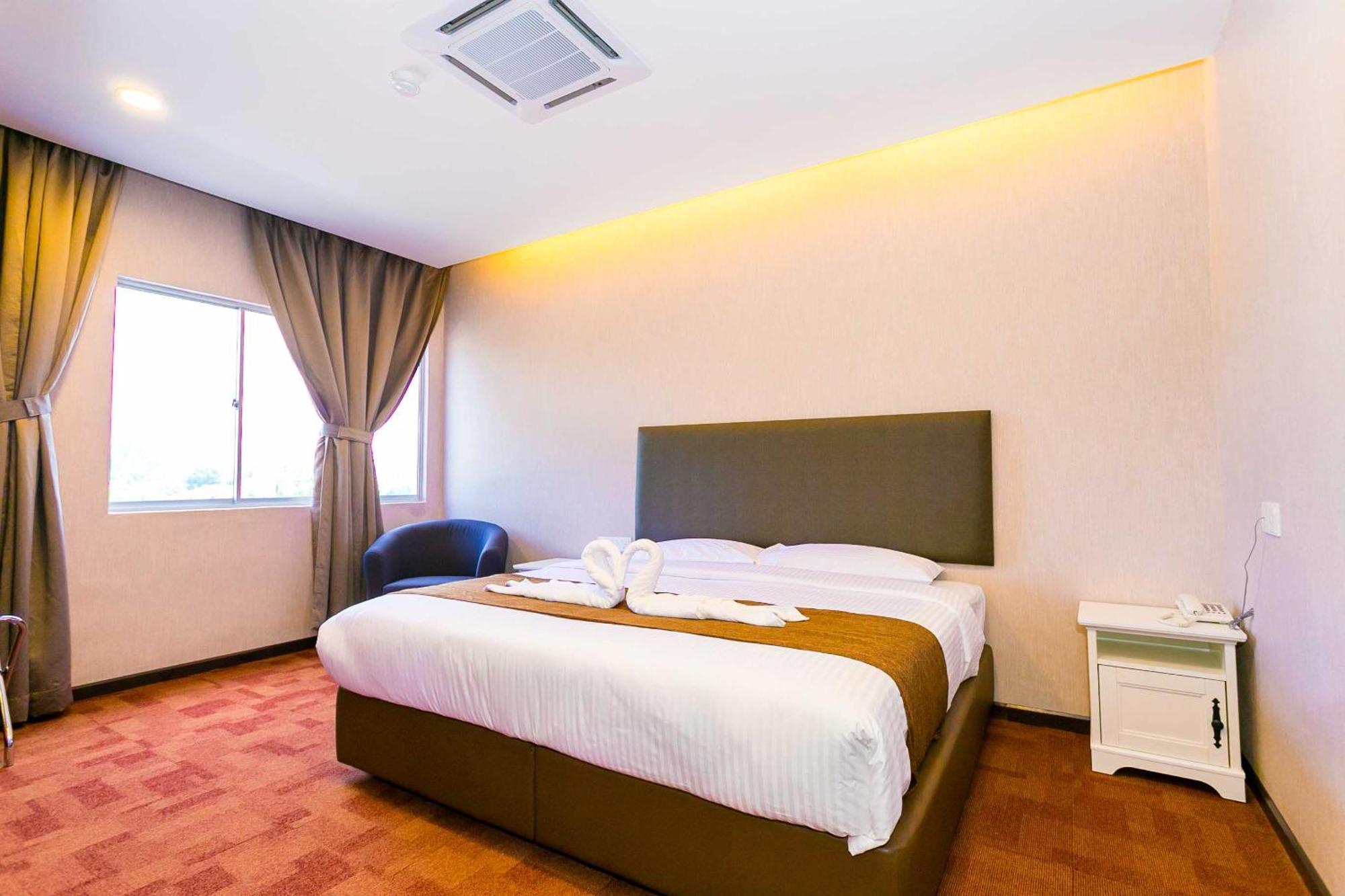 Icon Hotel Segamat Szoba fotó