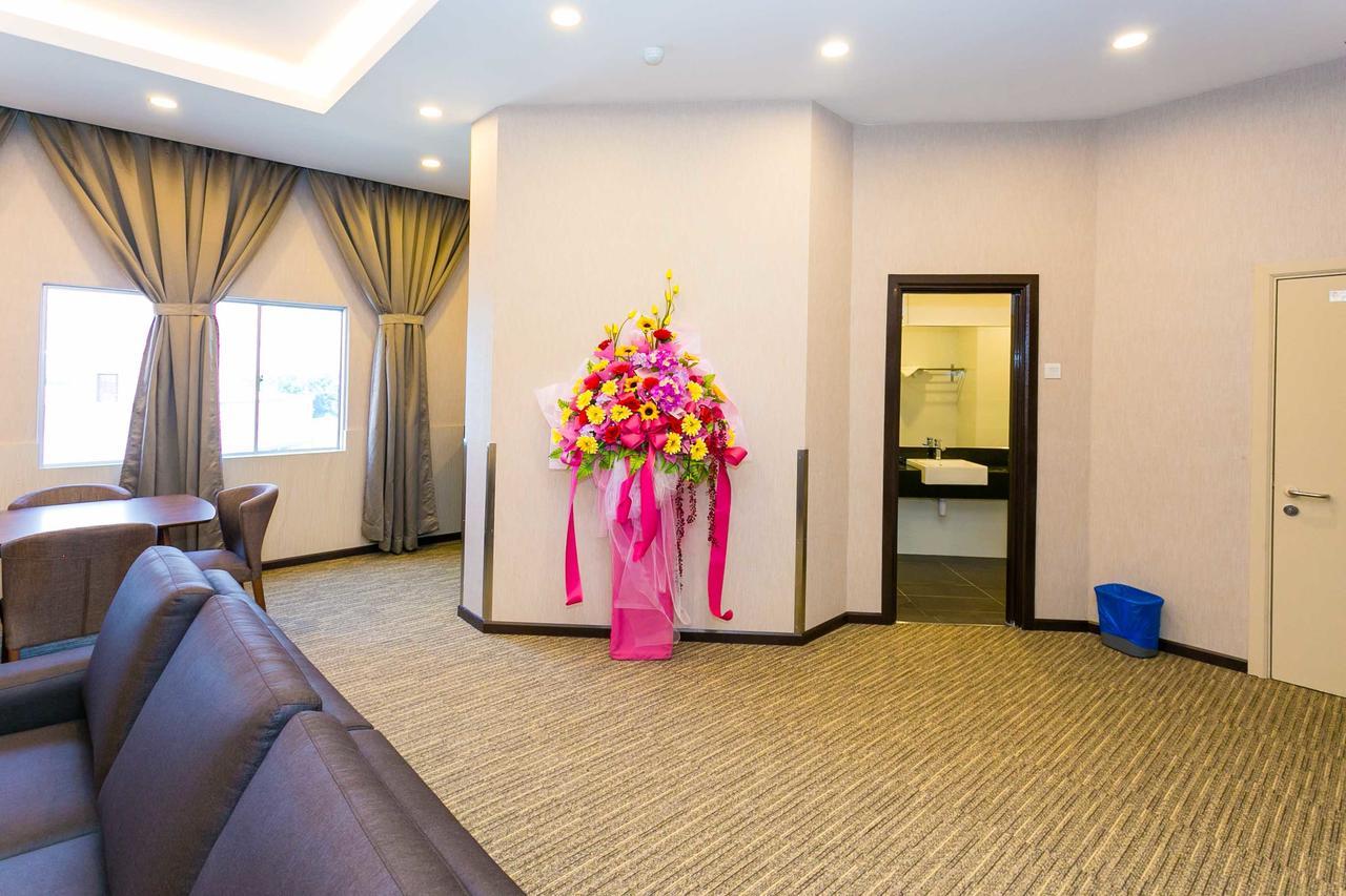 Icon Hotel Segamat Kültér fotó